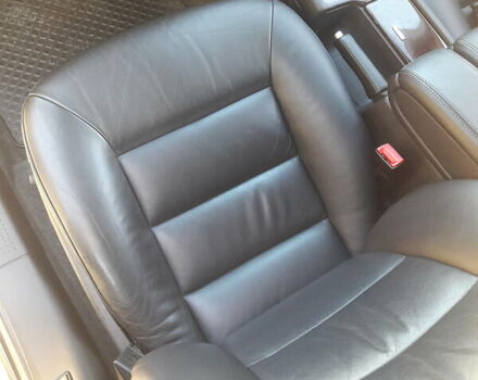 Черный Ауди А8, объемом двигателя 6 л и пробегом 77 тыс. км за 29999 $, фото 42 на Automoto.ua