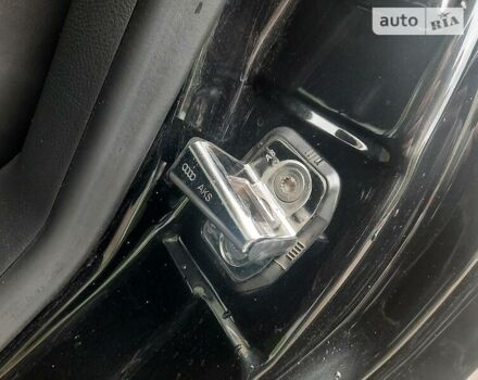 Черный Ауди А8, объемом двигателя 6 л и пробегом 77 тыс. км за 29999 $, фото 14 на Automoto.ua