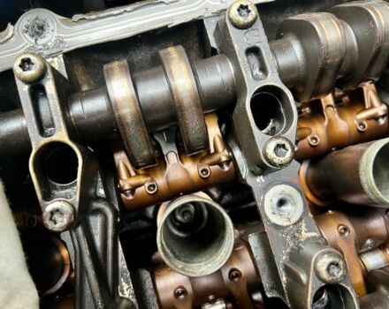 Черный Ауди А8, объемом двигателя 3.7 л и пробегом 315 тыс. км за 3150 $, фото 3 на Automoto.ua