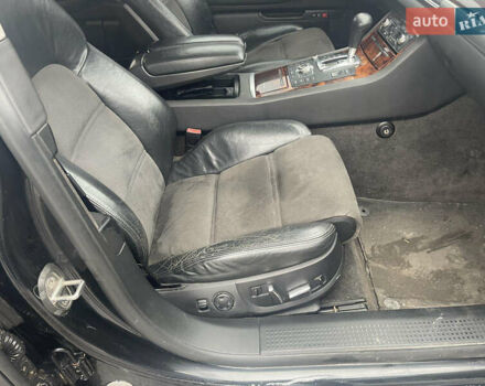 Черный Ауди А8, объемом двигателя 3.7 л и пробегом 300 тыс. км за 4499 $, фото 24 на Automoto.ua