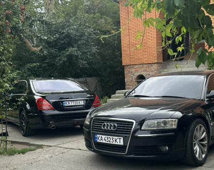 Черный Ауди А8, объемом двигателя 4.17 л и пробегом 322 тыс. км за 6000 $, фото 1 на Automoto.ua