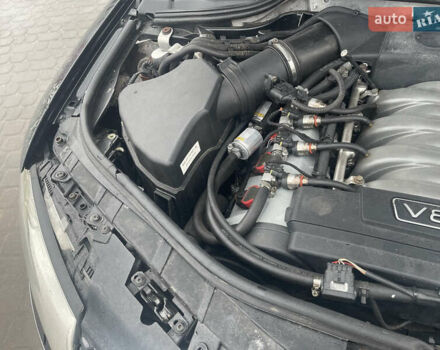 Черный Ауди А8, объемом двигателя 3.7 л и пробегом 300 тыс. км за 4499 $, фото 39 на Automoto.ua