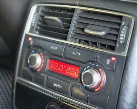 Чорний Ауді A8, об'ємом двигуна 3.9 л та пробігом 407 тис. км за 10000 $, фото 10 на Automoto.ua