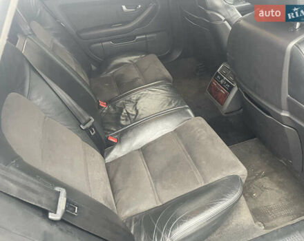 Черный Ауди А8, объемом двигателя 3.7 л и пробегом 300 тыс. км за 4499 $, фото 26 на Automoto.ua