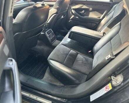 Черный Ауди А8, объемом двигателя 4.2 л и пробегом 320 тыс. км за 5500 $, фото 6 на Automoto.ua