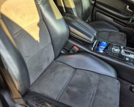 Чорний Ауді A8, об'ємом двигуна 3.9 л та пробігом 407 тис. км за 10000 $, фото 15 на Automoto.ua