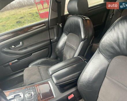 Черный Ауди А8, объемом двигателя 3.7 л и пробегом 300 тыс. км за 4499 $, фото 36 на Automoto.ua