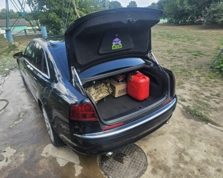 Чорний Ауді A8, об'ємом двигуна 3 л та пробігом 380 тис. км за 9800 $, фото 7 на Automoto.ua