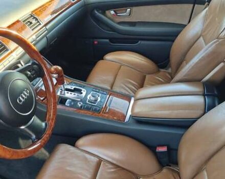 Черный Ауди А8, объемом двигателя 4.2 л и пробегом 326 тыс. км за 5800 $, фото 5 на Automoto.ua