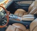 Черный Ауди А8, объемом двигателя 4.2 л и пробегом 326 тыс. км за 5800 $, фото 5 на Automoto.ua