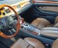 Черный Ауди А8, объемом двигателя 4.2 л и пробегом 326 тыс. км за 5800 $, фото 7 на Automoto.ua