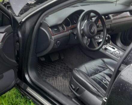 Чорний Ауді A8, об'ємом двигуна 0 л та пробігом 260 тис. км за 2700 $, фото 4 на Automoto.ua