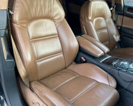 Черный Ауди А8, объемом двигателя 3 л и пробегом 441 тыс. км за 6700 $, фото 16 на Automoto.ua