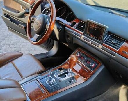 Черный Ауди А8, объемом двигателя 4.2 л и пробегом 326 тыс. км за 5800 $, фото 8 на Automoto.ua