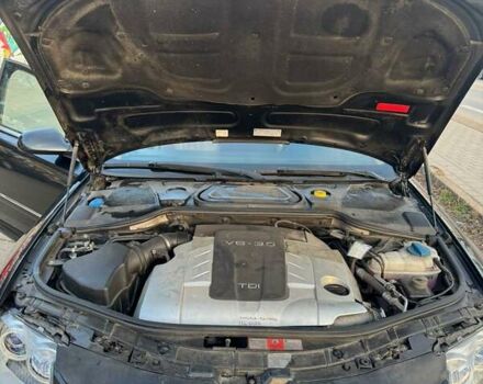 Чорний Ауді A8, об'ємом двигуна 3 л та пробігом 336 тис. км за 7800 $, фото 3 на Automoto.ua