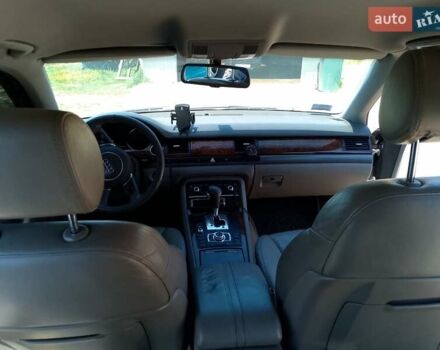 Черный Ауди А8, объемом двигателя 3 л и пробегом 370 тыс. км за 7000 $, фото 4 на Automoto.ua