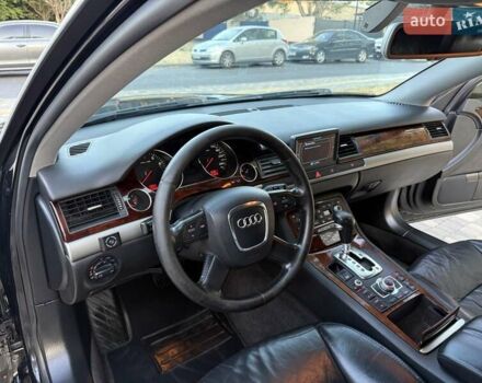 Черный Ауди А8, объемом двигателя 2.97 л и пробегом 337 тыс. км за 7900 $, фото 39 на Automoto.ua