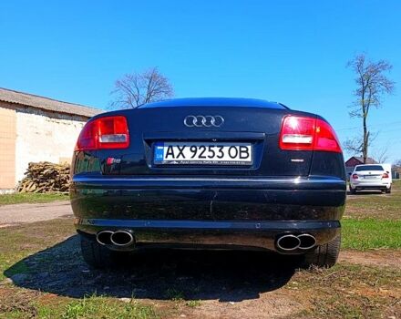 Черный Ауди А8, объемом двигателя 3.1 л и пробегом 227 тыс. км за 9100 $, фото 1 на Automoto.ua