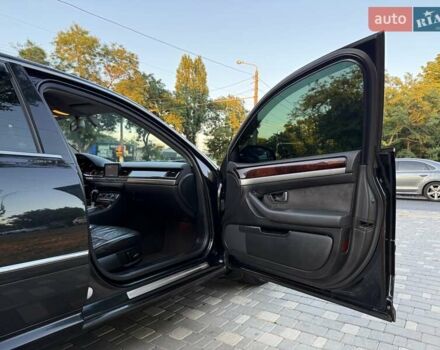 Черный Ауди А8, объемом двигателя 2.97 л и пробегом 337 тыс. км за 7900 $, фото 41 на Automoto.ua