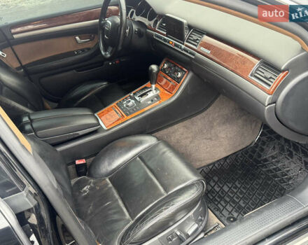 Черный Ауди А8, объемом двигателя 4.16 л и пробегом 220 тыс. км за 8500 $, фото 5 на Automoto.ua