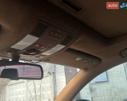 Черный Ауди А8, объемом двигателя 4.16 л и пробегом 220 тыс. км за 8500 $, фото 18 на Automoto.ua