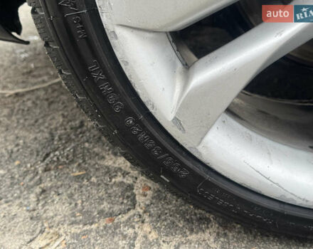 Черный Ауди А8, объемом двигателя 4.16 л и пробегом 220 тыс. км за 8500 $, фото 12 на Automoto.ua