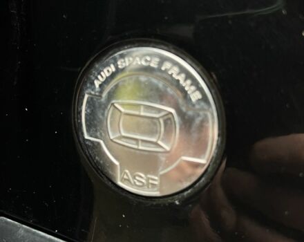 Черный Ауди А8, объемом двигателя 3 л и пробегом 270 тыс. км за 9300 $, фото 15 на Automoto.ua