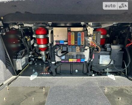 Черный Ауди А8, объемом двигателя 6 л и пробегом 115 тыс. км за 30000 $, фото 19 на Automoto.ua