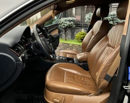 Черный Ауди А8, объемом двигателя 3 л и пробегом 270 тыс. км за 9300 $, фото 7 на Automoto.ua