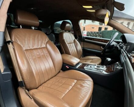 Черный Ауди А8, объемом двигателя 3 л и пробегом 270 тыс. км за 9300 $, фото 14 на Automoto.ua