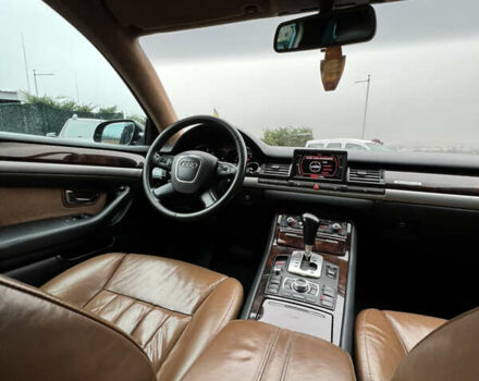 Черный Ауди А8, объемом двигателя 3 л и пробегом 279 тыс. км за 9300 $, фото 14 на Automoto.ua