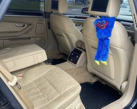 Черный Ауди А8, объемом двигателя 4.2 л и пробегом 250 тыс. км за 10800 $, фото 7 на Automoto.ua