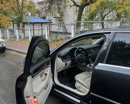 Черный Ауди А8, объемом двигателя 3.2 л и пробегом 250 тыс. км за 10000 $, фото 5 на Automoto.ua