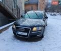 Черный Ауди А8, объемом двигателя 3.12 л и пробегом 295 тыс. км за 9000 $, фото 1 на Automoto.ua