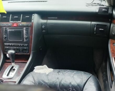 Чорний Ауді A8, об'ємом двигуна 4 л та пробігом 400 тис. км за 2000 $, фото 5 на Automoto.ua