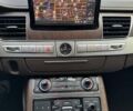 Черный Ауди А8, объемом двигателя 4.2 л и пробегом 209 тыс. км за 18000 $, фото 23 на Automoto.ua