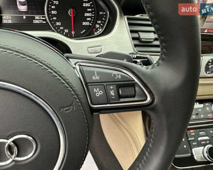 Чорний Ауді A8, об'ємом двигуна 6.3 л та пробігом 220 тис. км за 69000 $, фото 16 на Automoto.ua