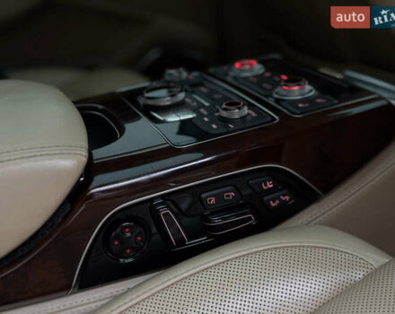 Чорний Ауді A8, об'ємом двигуна 4.2 л та пробігом 330 тис. км за 19950 $, фото 31 на Automoto.ua