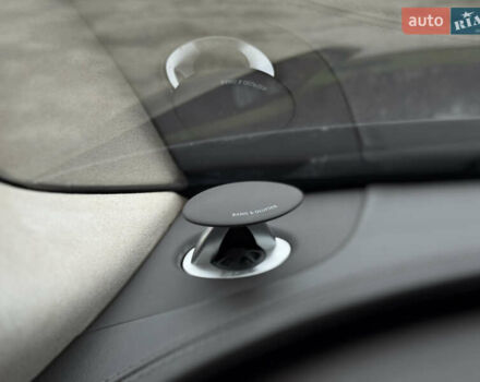 Чорний Ауді A8, об'ємом двигуна 4.2 л та пробігом 330 тис. км за 19950 $, фото 45 на Automoto.ua