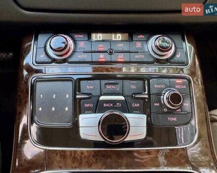 Черный Ауди А8, объемом двигателя 2.97 л и пробегом 243 тыс. км за 16900 $, фото 33 на Automoto.ua