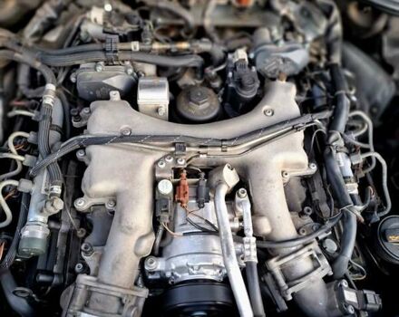 Черный Ауди А8, объемом двигателя 4.13 л и пробегом 254 тыс. км за 20900 $, фото 62 на Automoto.ua