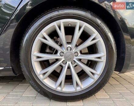 Черный Ауди А8, объемом двигателя 2.97 л и пробегом 243 тыс. км за 16900 $, фото 9 на Automoto.ua