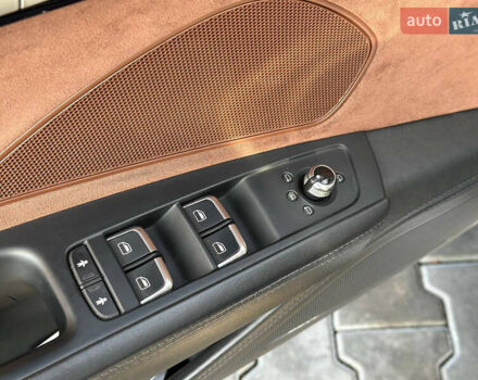 Черный Ауди А8, объемом двигателя 4.16 л и пробегом 91 тыс. км за 39999 $, фото 18 на Automoto.ua