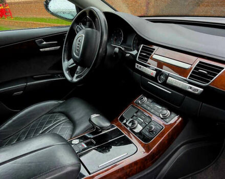 Чорний Ауді A8, об'ємом двигуна 3 л та пробігом 260 тис. км за 15000 $, фото 2 на Automoto.ua