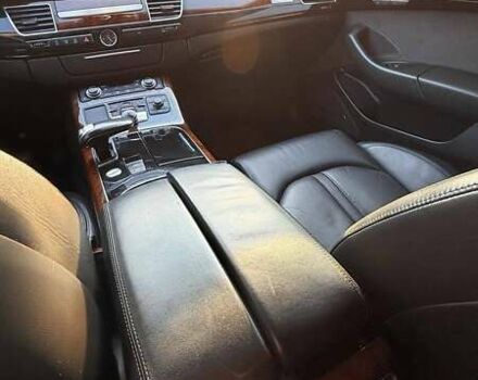 Чорний Ауді A8, об'ємом двигуна 3 л та пробігом 242 тис. км за 24400 $, фото 19 на Automoto.ua