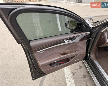 Черный Ауди А8, объемом двигателя 4.16 л и пробегом 246 тыс. км за 17500 $, фото 17 на Automoto.ua