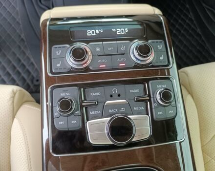 Черный Ауди А8, объемом двигателя 4.2 л и пробегом 106 тыс. км за 20990 $, фото 24 на Automoto.ua