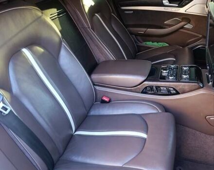 Черный Ауди А8, объемом двигателя 6.3 л и пробегом 260 тыс. км за 20000 $, фото 10 на Automoto.ua