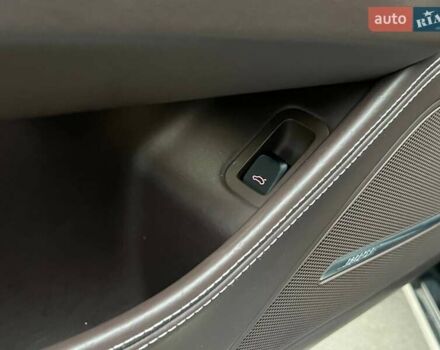 Черный Ауди А8, объемом двигателя 4.16 л и пробегом 246 тыс. км за 15990 $, фото 17 на Automoto.ua