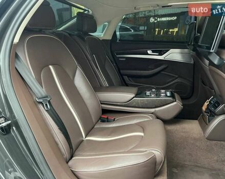 Черный Ауди А8, объемом двигателя 4.16 л и пробегом 246 тыс. км за 15990 $, фото 12 на Automoto.ua